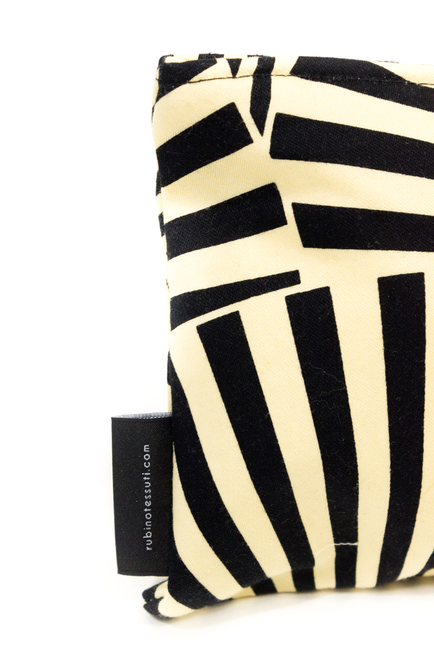 Rubino_pochette_avorio/nero_Sole03