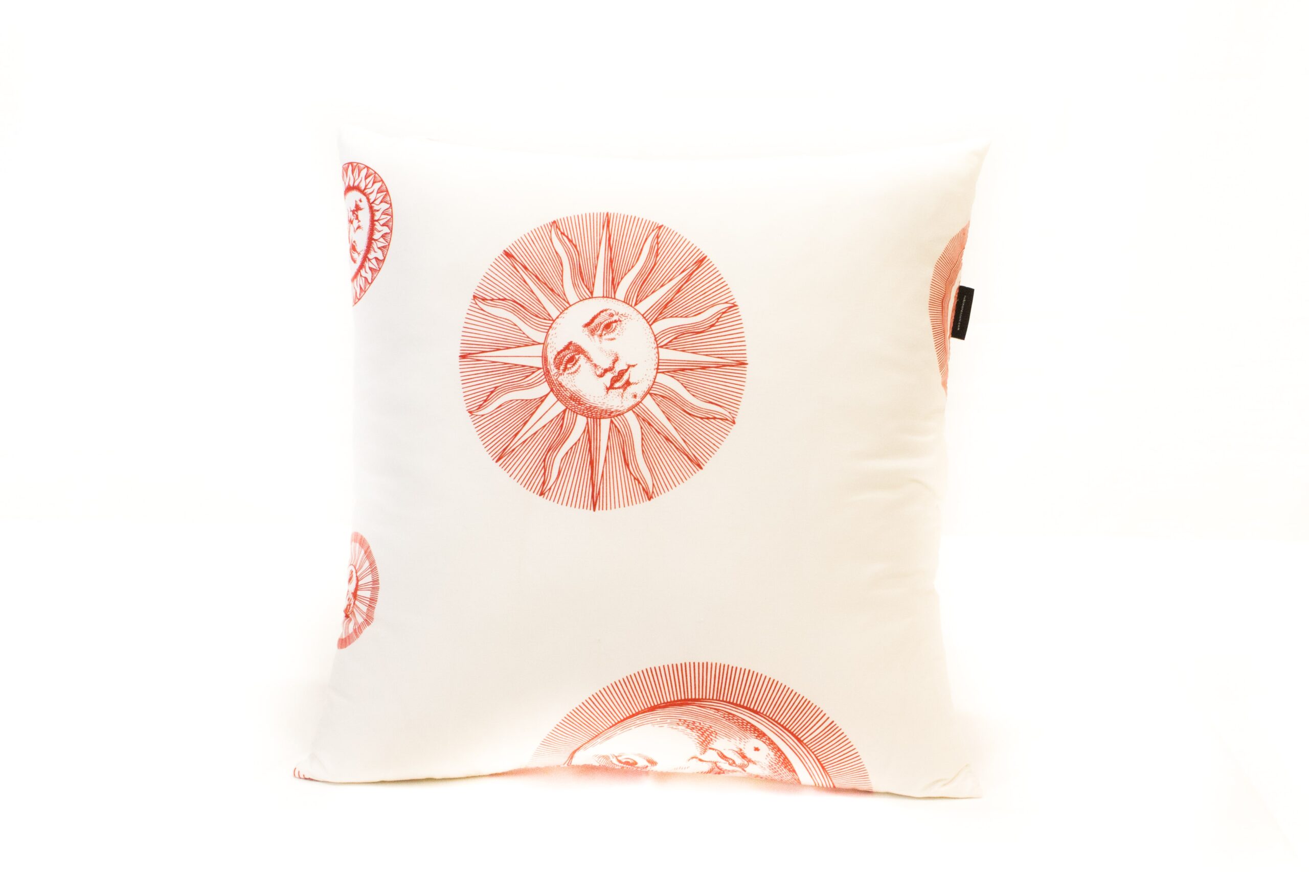 Rubino_cuscino_bianco/rosso_Sole01